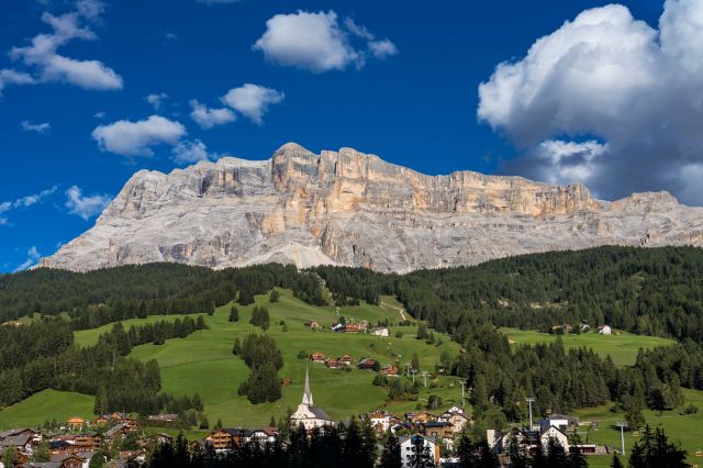 Il nostro agriturismo si trova a Badia, Alto Adige Immagine: La posizione del nostro maso in Alta Badia