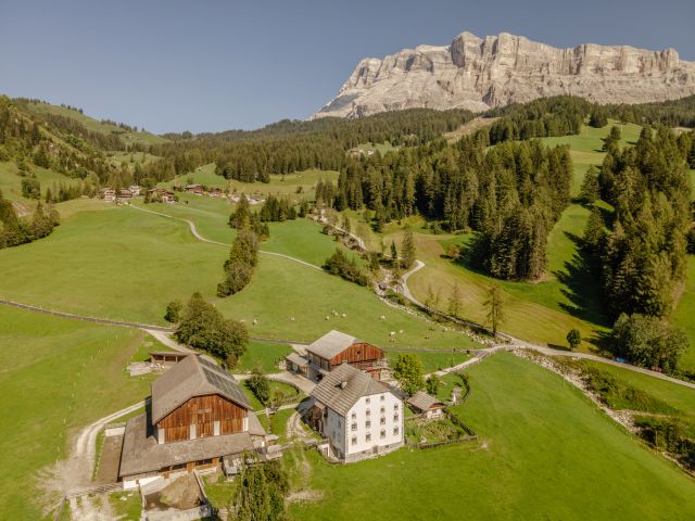 Il nostro agriturismo si trova a Badia, Alto Adige Immagine: La posizione del nostro maso in Alta Badia